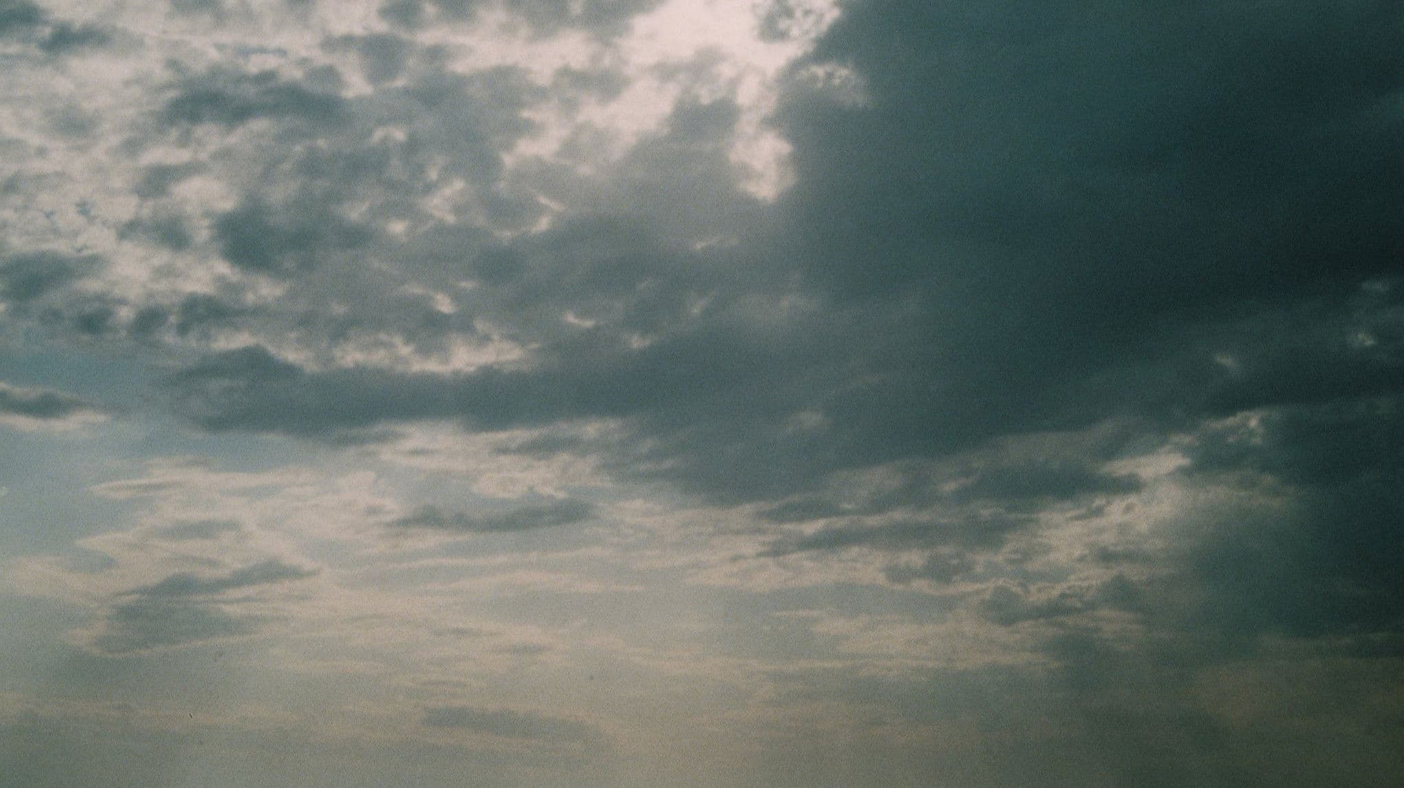 Lève les yeux au ciel