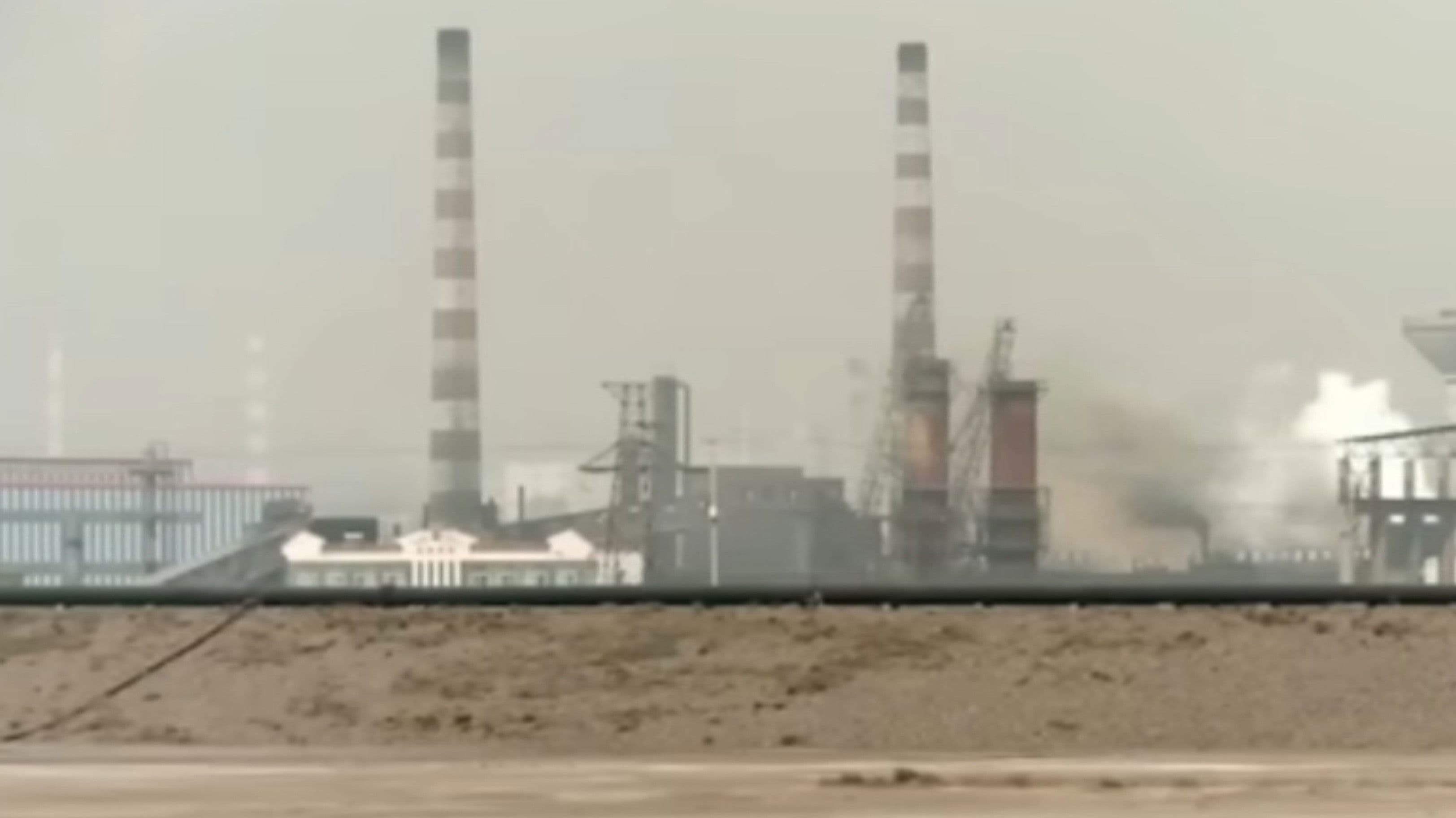 La sale guerre des terres rares