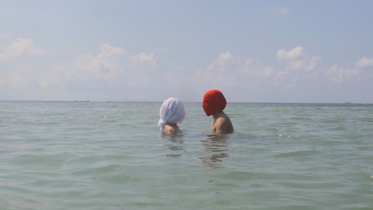 When the sea turns red