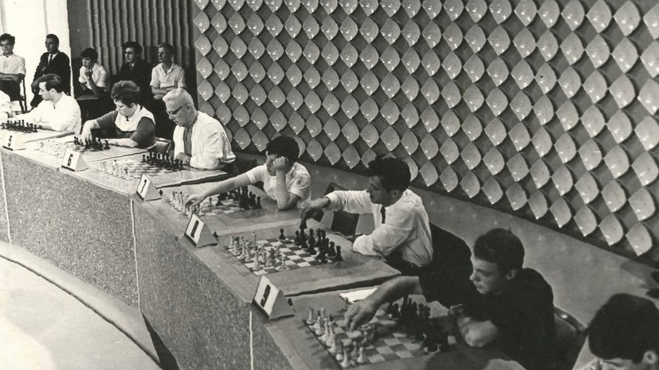 Seven Steps Beyond the Horizon