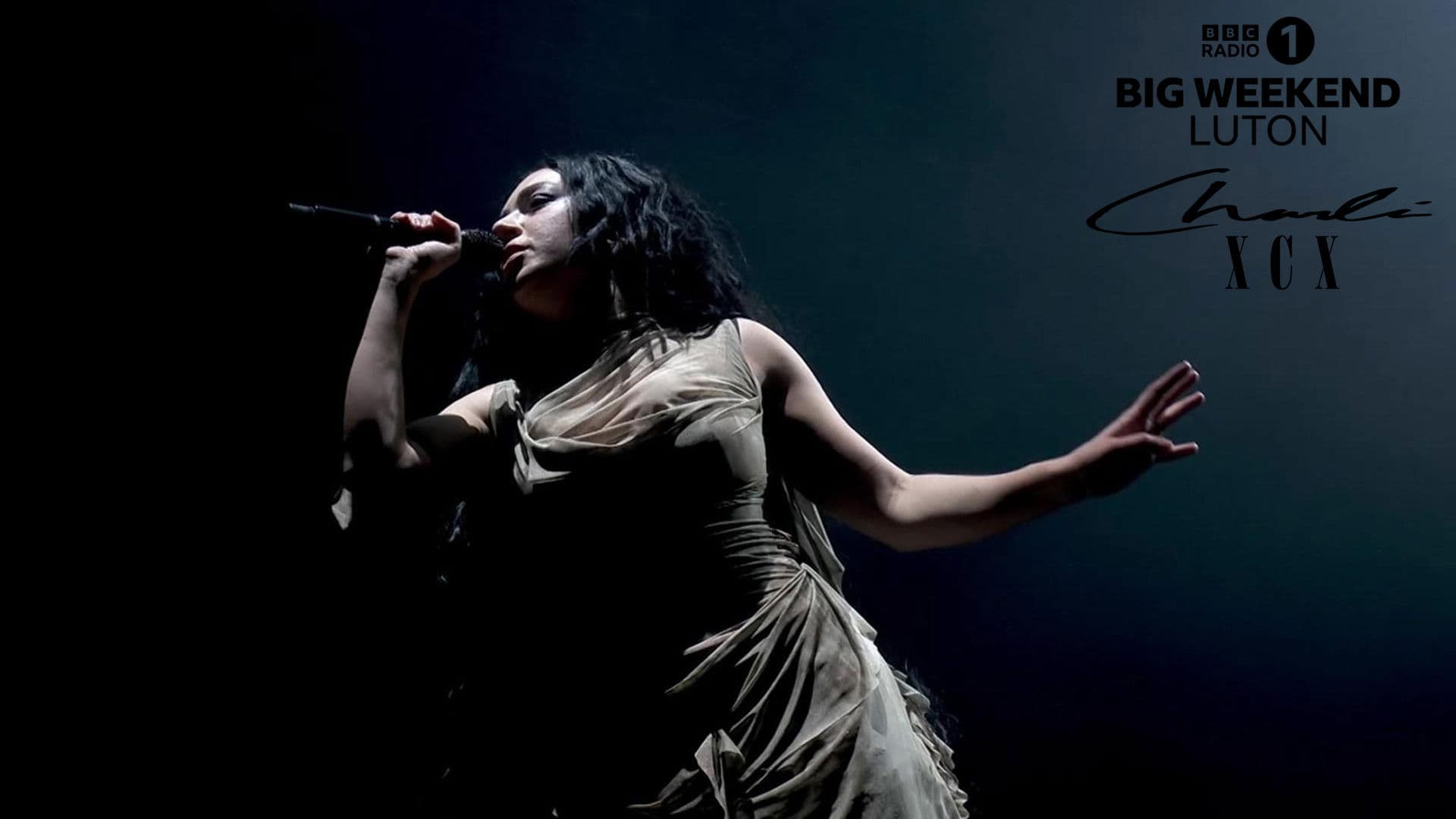 Charli XCX: Radio 1's Big Weekend Luton