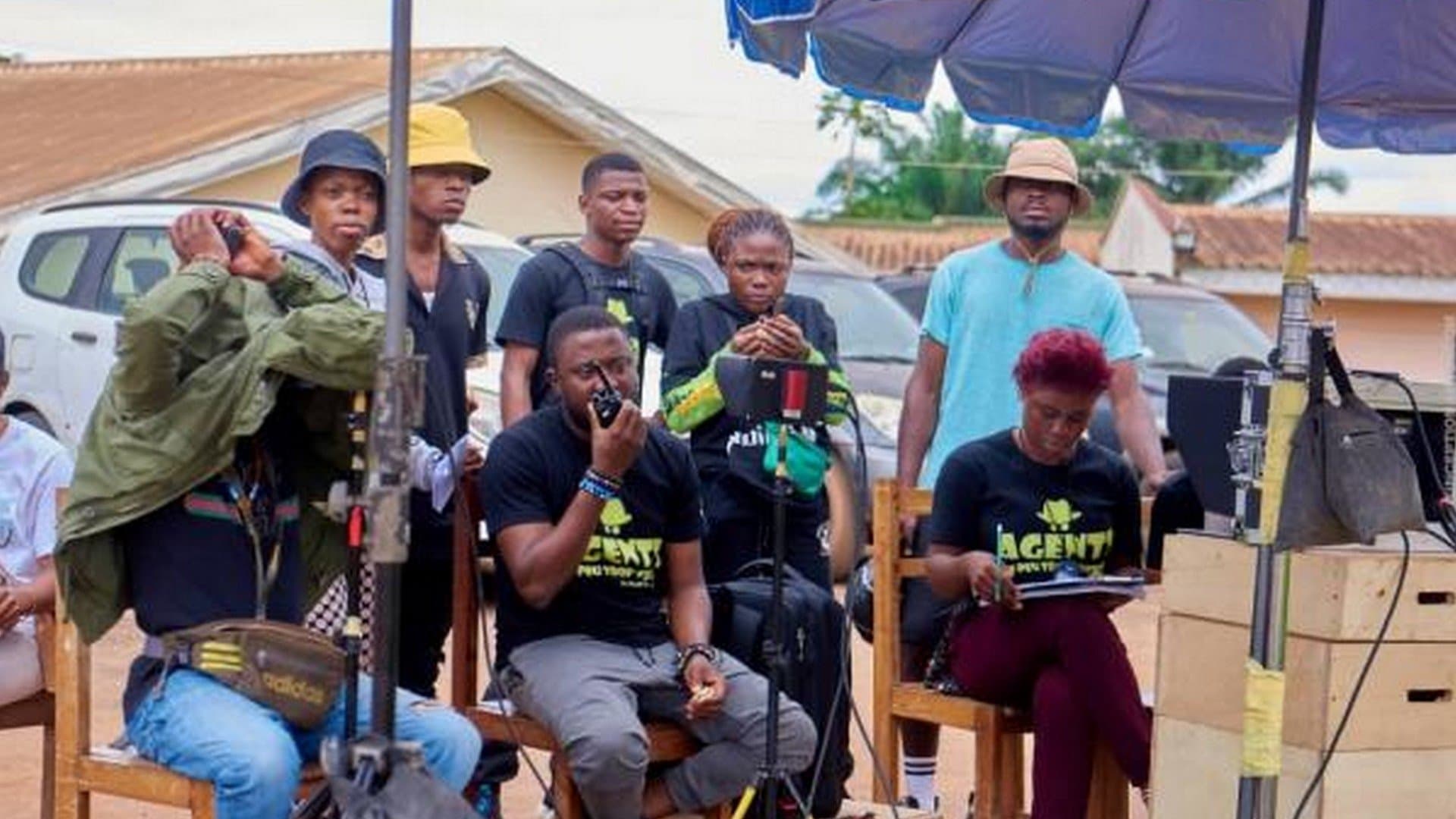 Agents Un Peu Trop Secrets