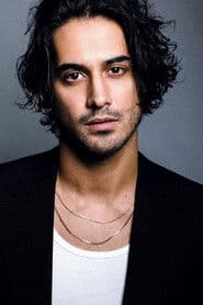 Avan Jogia photo 3