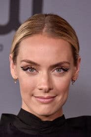 Rachel Skarsten photo 3