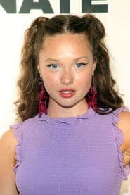 Zoe Colletti photo 2