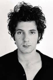 Vincent Lacoste photo 4