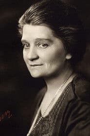 Lucy Beaumont photo 2