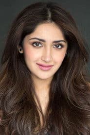 Sayesha Saigal photo 3