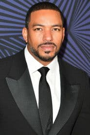 Laz Alonso photo 2