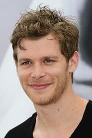 Joseph Morgan photo 6