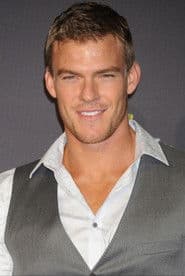 Alan Ritchson photo 10