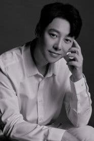 Kim Dong-wook photo 2