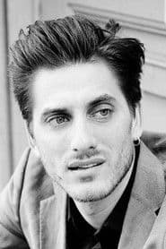 Luca Marinelli photo 5