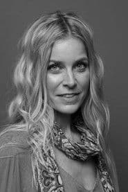 Sheri Moon Zombie photo 3