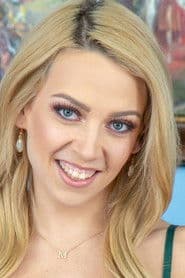 Madison Summers photo 2