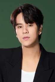 Korapat Kirdpan photo 4