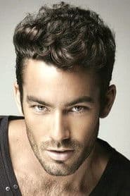 Aarón Díaz photo 2