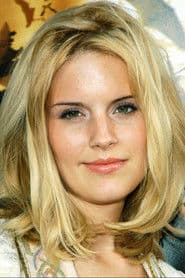 Maggie Grace photo 7