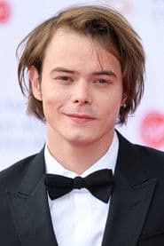 Charlie Heaton photo 3