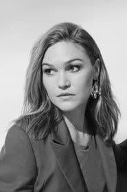 Julia Stiles photo 5