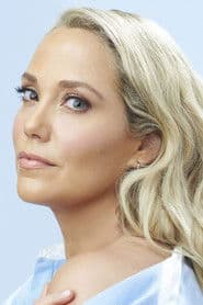 Elizabeth Berkley photo 5