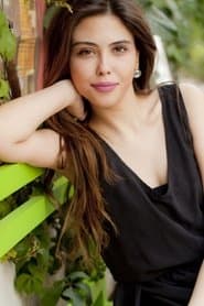 Dilara Aksüyek photo 4