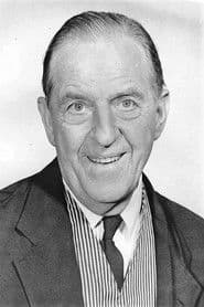 Stanley Holloway photo 3