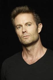 Garret Dillahunt photo 2