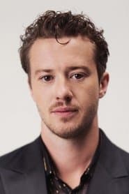 Joseph Quinn photo 5