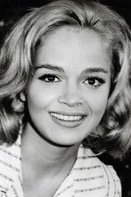 Letícia Román photo 2