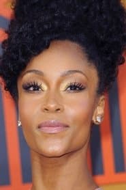 Yaya DaCosta photo 3