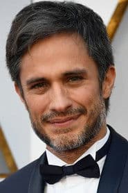 Gael García Bernal photo 2