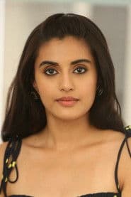 Divyansha Kaushik photo 10