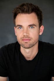 Tyler Hilton photo 2