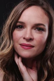 Danielle Panabaker photo 5