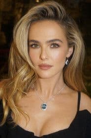Zoey Deutch photo 3