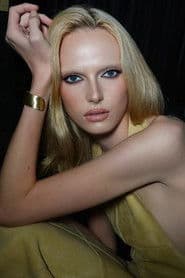 Alex Consani photo 2