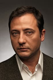 Yiğit Özşener photo 3