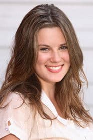 Chelsea Hobbs photo 3