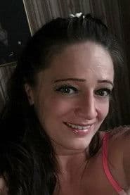 Adrienne Kiss photo 2