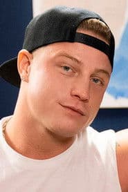 Logan Aarons photo 5