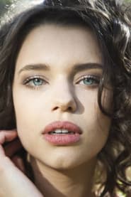 Bruna Linzmeyer photo 4