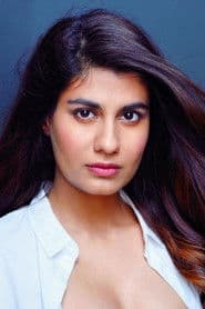 Shreya Dhanwanthary photo 3