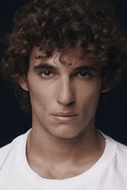 Miguel Herrán photo 7