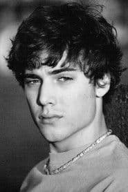 Dustin Milligan photo 10