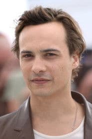Frank Dillane photo 2