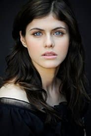 Alexandra Daddario photo 9