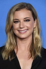 Emily VanCamp photo 2