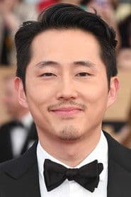 Steven Yeun photo 9
