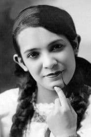 Delia Magaña photo 2